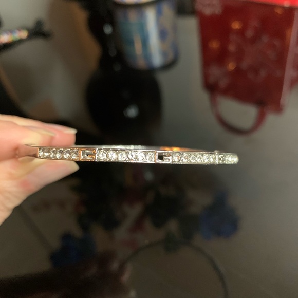 Silver metal round bracelet with diamonds💎 - Picture 3 of 11